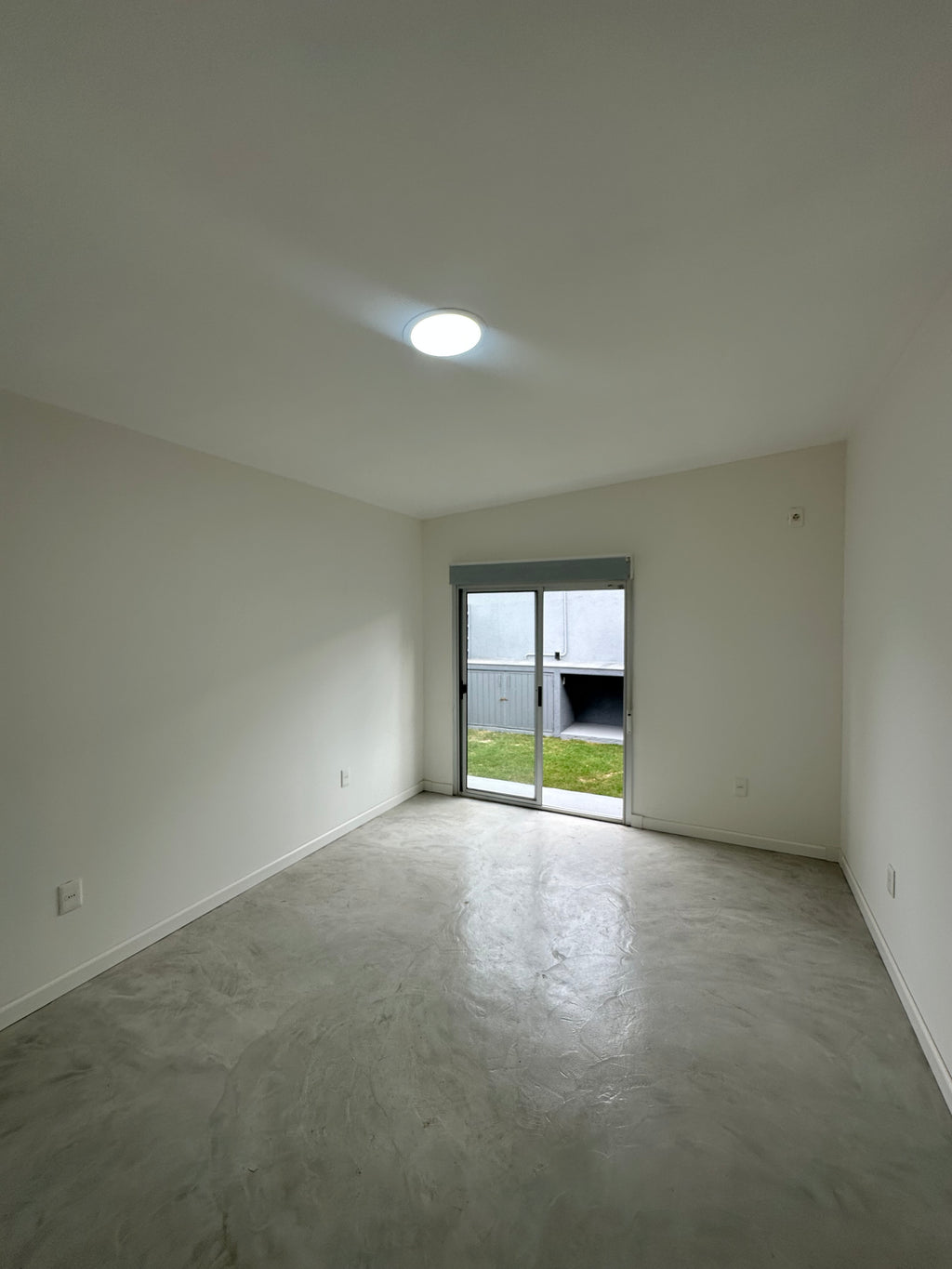 No disponible - ALQUILER DUPLEX SOLYMAR SUR
