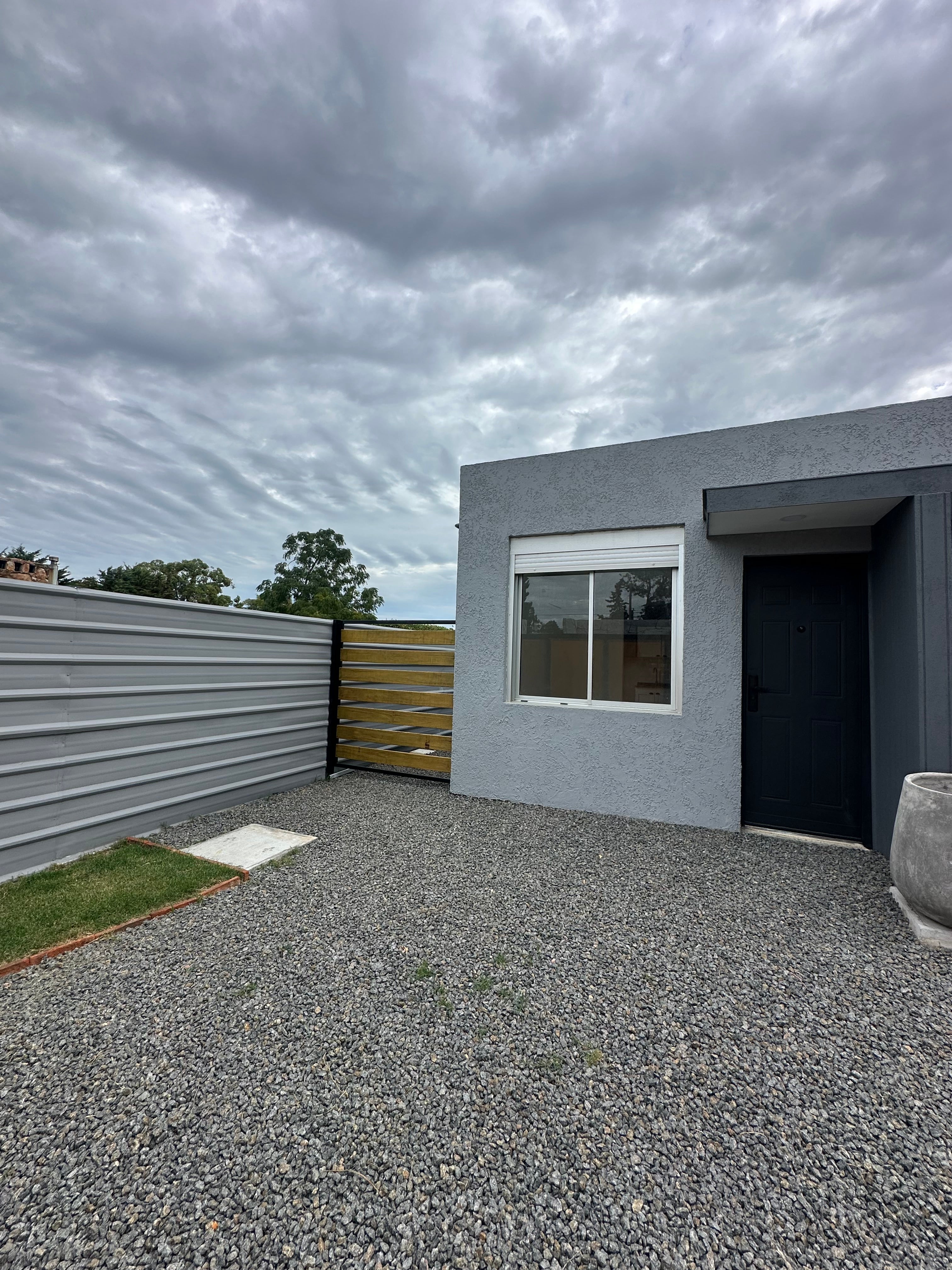 No disponible - ALQUILER DUPLEX SOLYMAR SUR