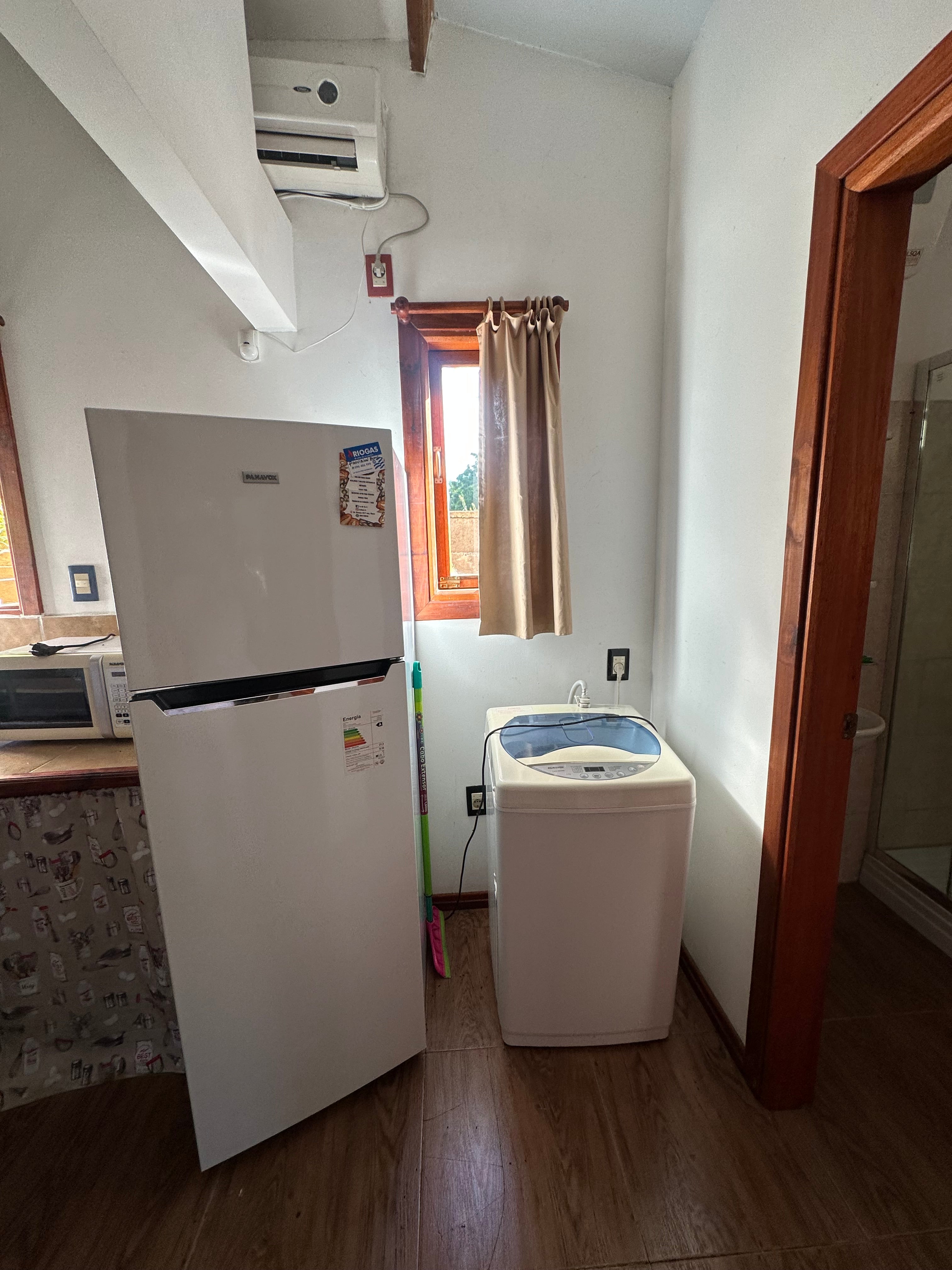 CASA ESTILO CABAÑA EN MARINDIA SUR 1 DORMITORIO